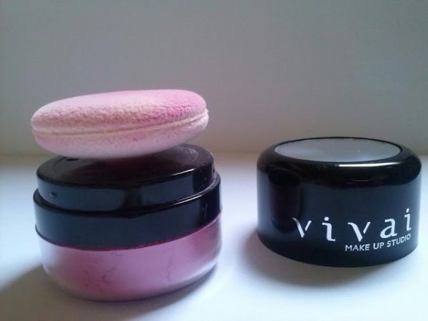 BLUSH VIVAI COM ESPONJA COR 03