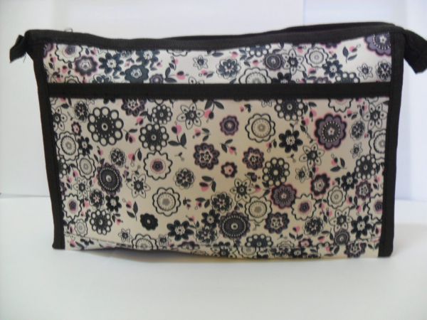 NECESSAIRE FLORAL