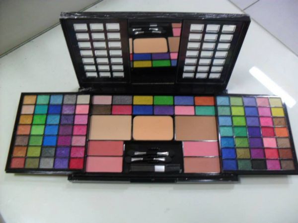 ESTOJO JASMYNE 82 SOMBRAS 3D, 4 BLUSHES E 2 PÓS